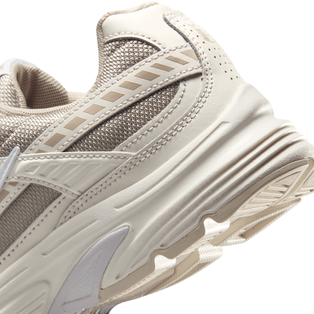 Nike Women's Initiator Casual Shoes