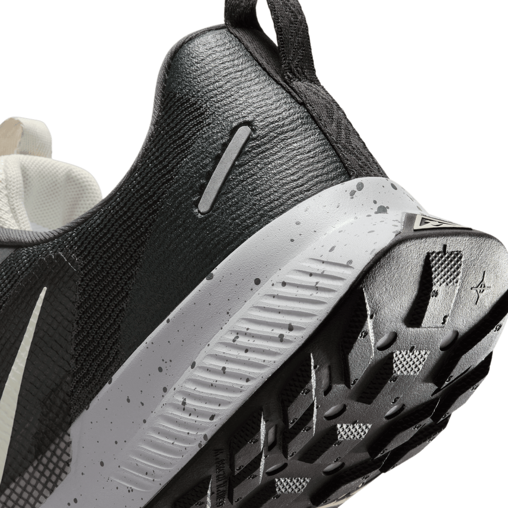 Nike Men's Juniper Trail 3 Trail Running Shoes