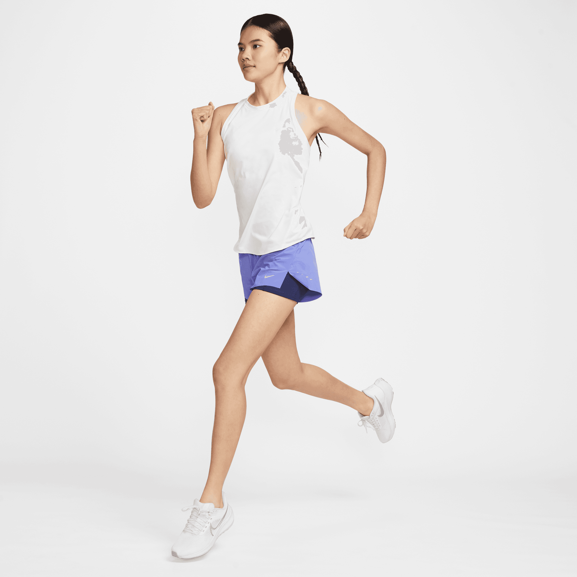 Nike Swift Women's Dri-FIT Mid-Rise 2-in-1 Running Shorts