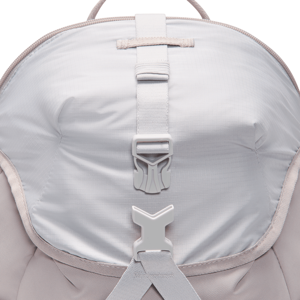 Nike ACG 'DAYMAX' Backpack (25L)