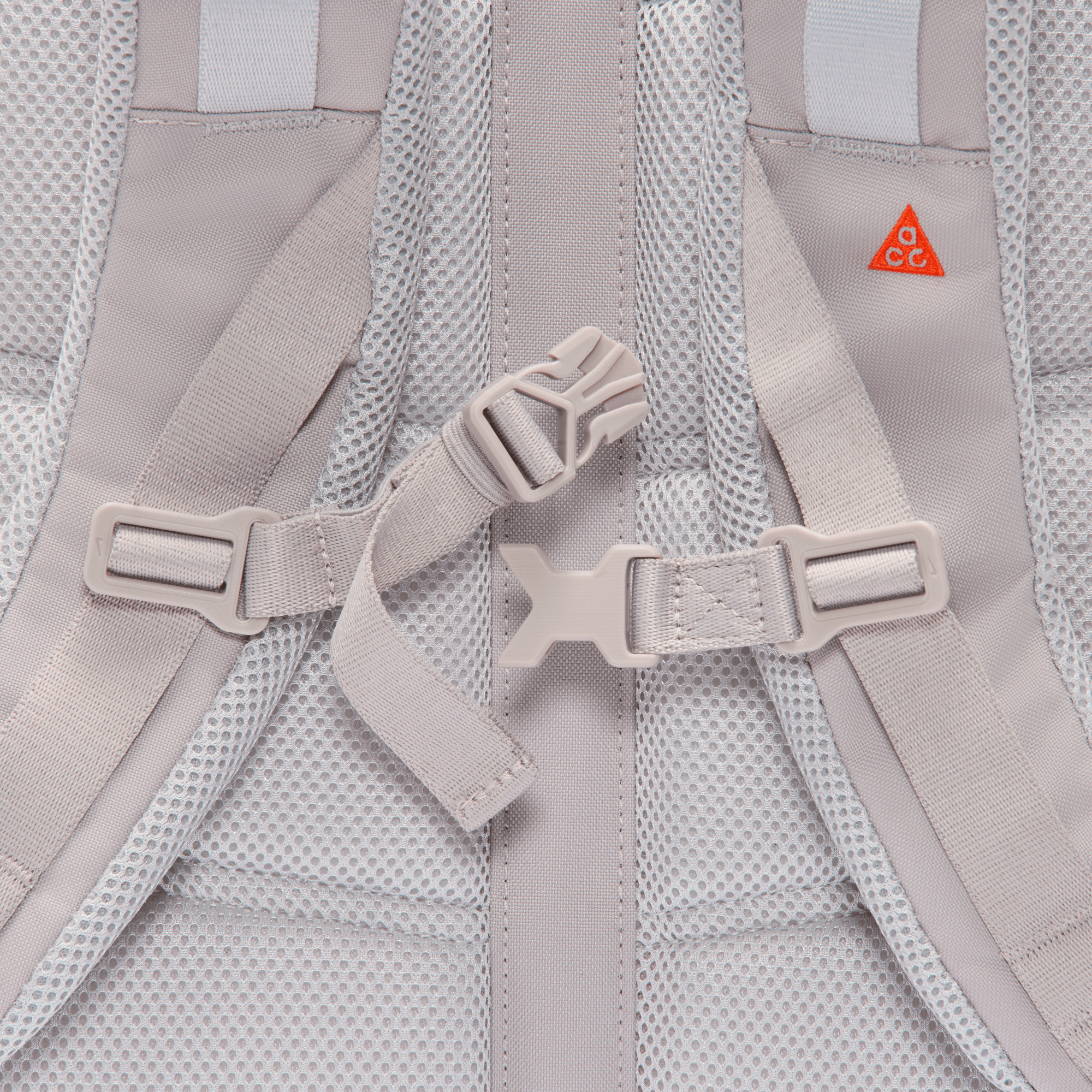 Nike ACG 'DAYMAX' Backpack (25L)