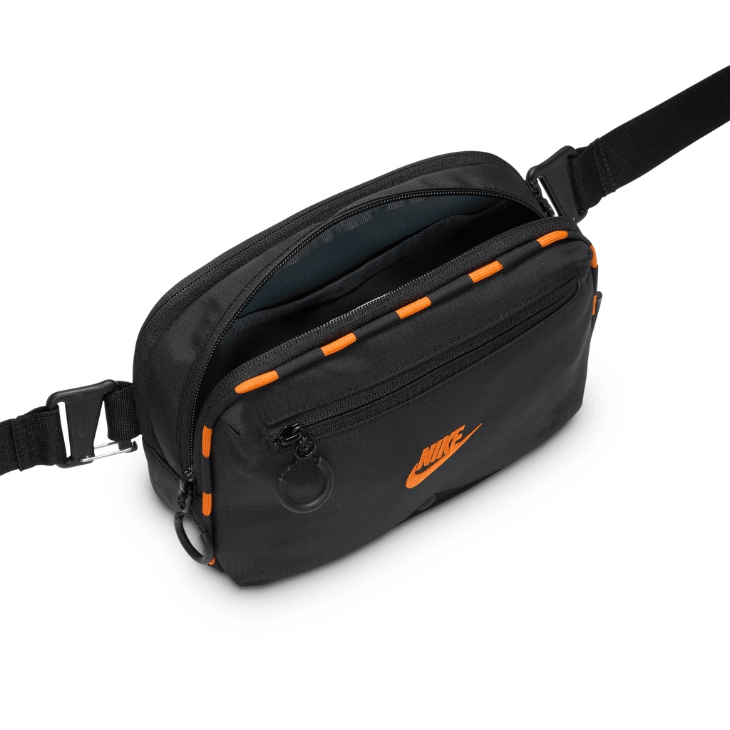 Nike Hayward Patrol Crossbody Bag (4L)