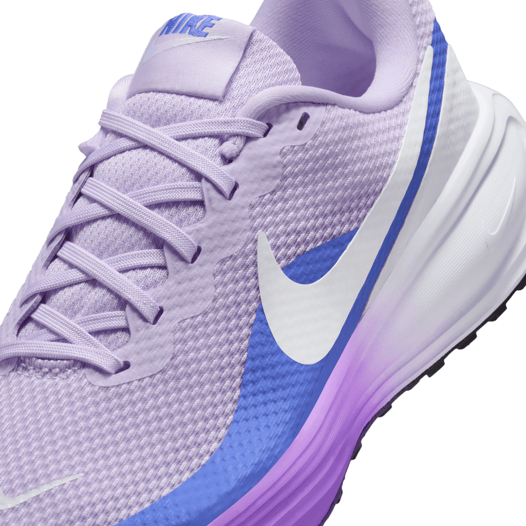 Nike Women's Revolution 8 Road Running Shoes