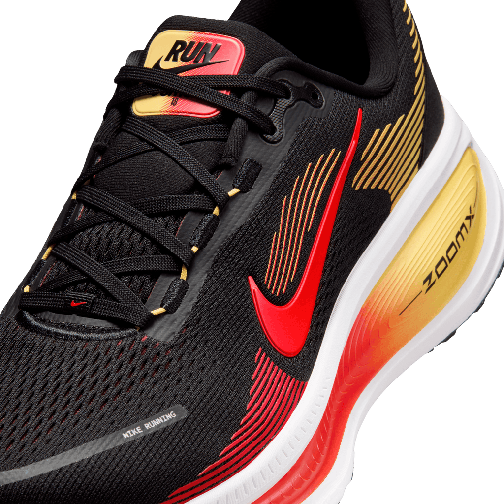 Nike Men's Vomero 18 Road Running Shoes