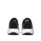 Nike Women's Revolution 8 EasyOn Road Running Shoes