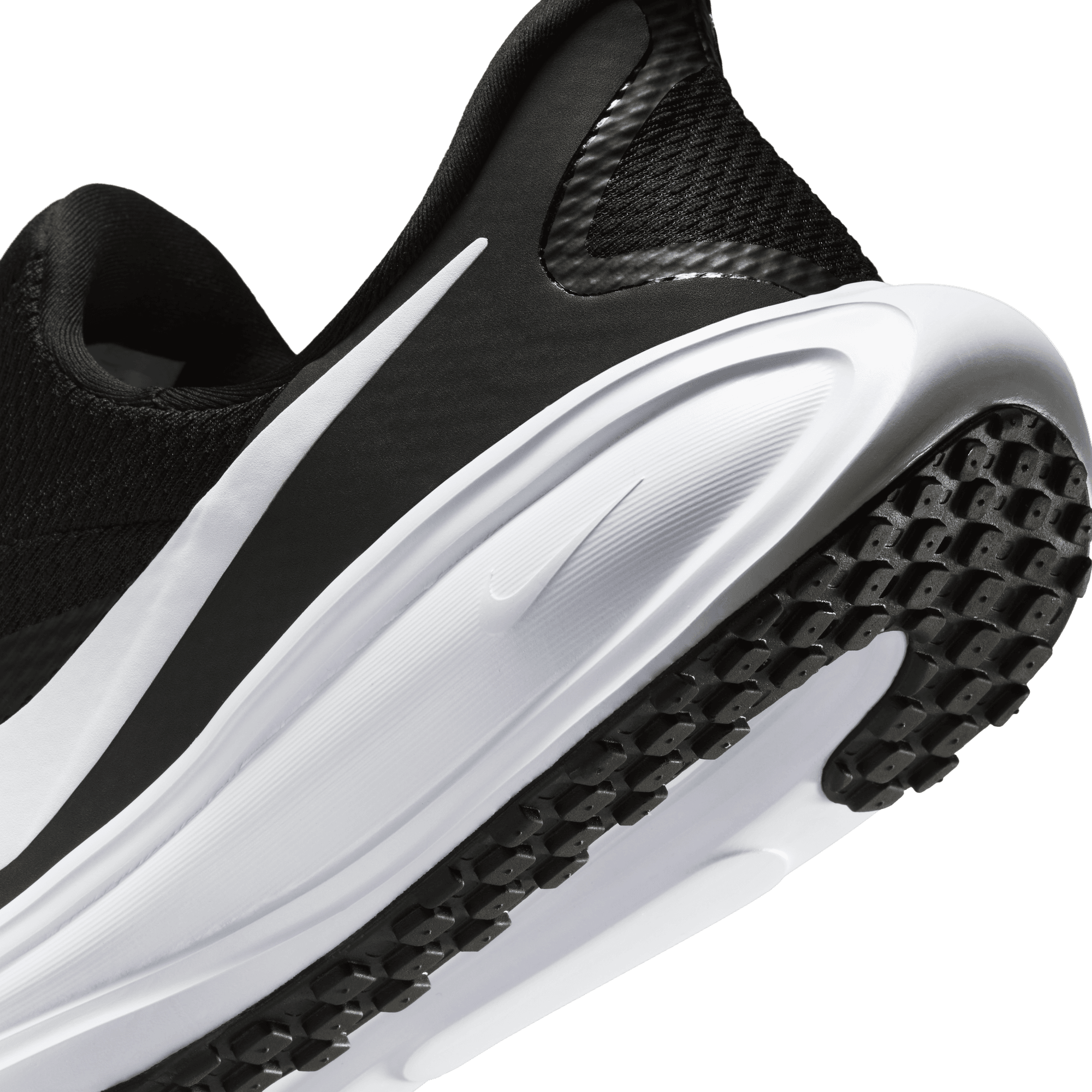 Nike Women's Revolution 8 EasyOn Road Running Shoes