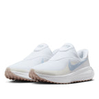 Nike Women's Revolution 8 EasyOn Road Running Shoes