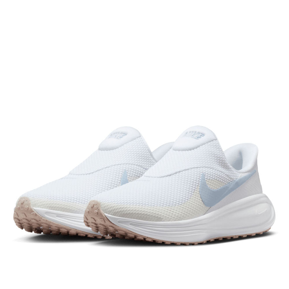 Nike Women's Revolution 8 EasyOn Road Running Shoes