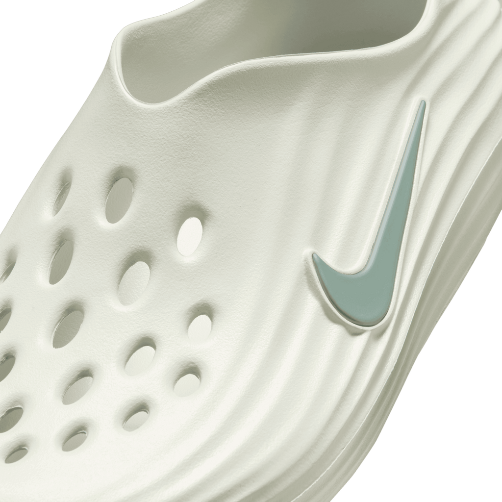 Nike Men's ReactX Rejuven8 Casual Shoes