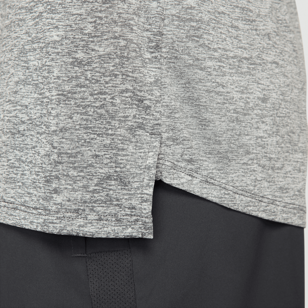 Nike Men's Stride Dri-FIT ADV Short-Sleeve Running Top