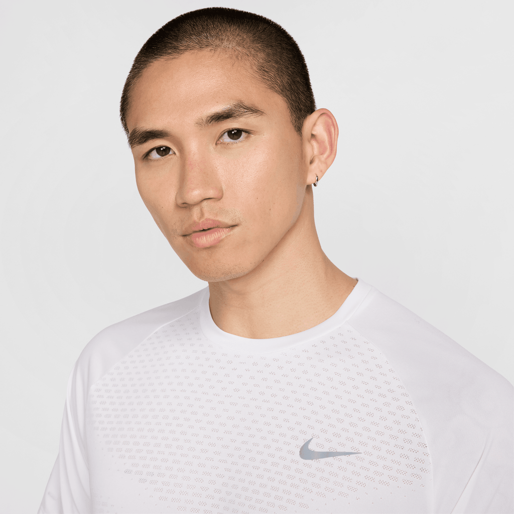 Nike Men's Stride Dri-FIT ADV Short-Sleeve Running Top