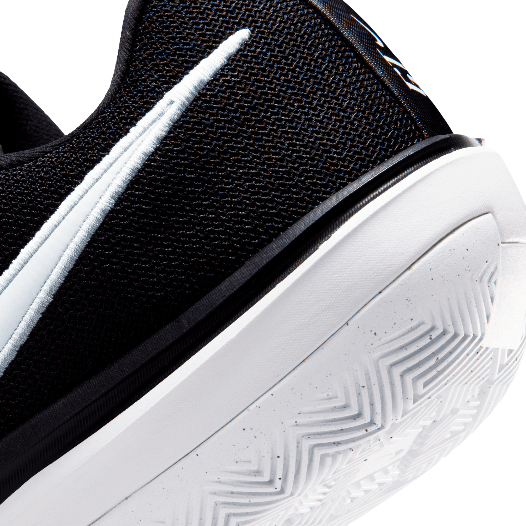 Nike G.T. Cut Academy 2 EP Basketball Shoes
