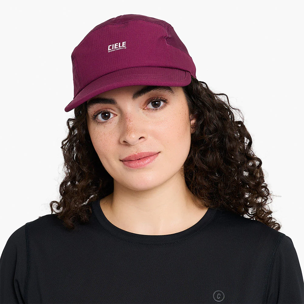 Ciele GOCap SC Field Capital RC Mulberry Running Cap