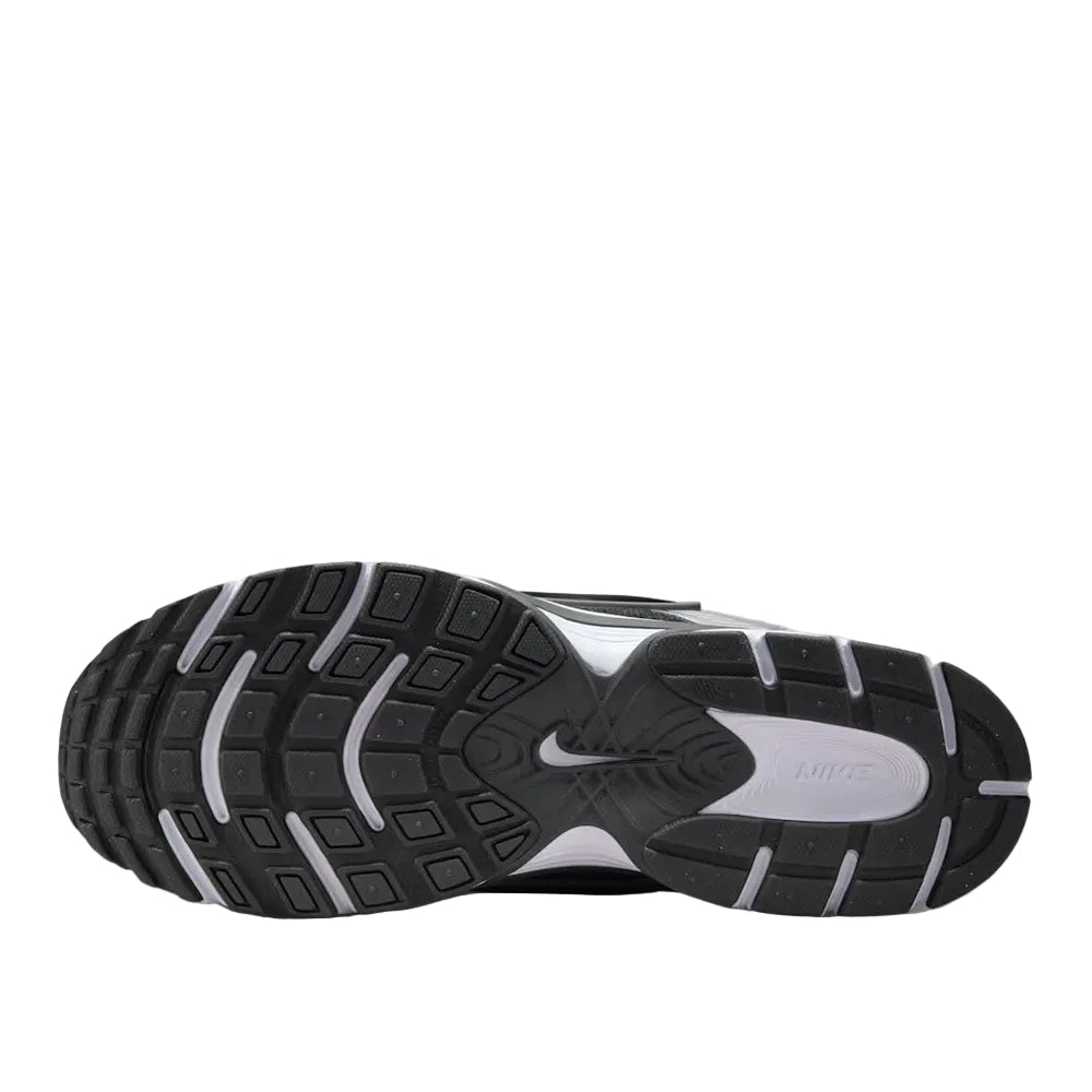 Nike Men's V5 RNR Casual Shoes