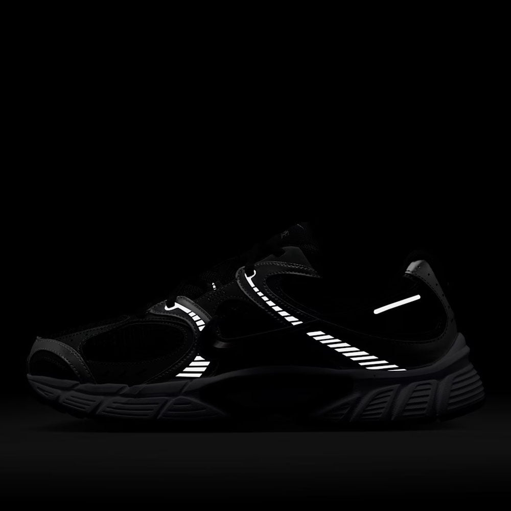 Nike Men's V5 RNR Casual Shoes