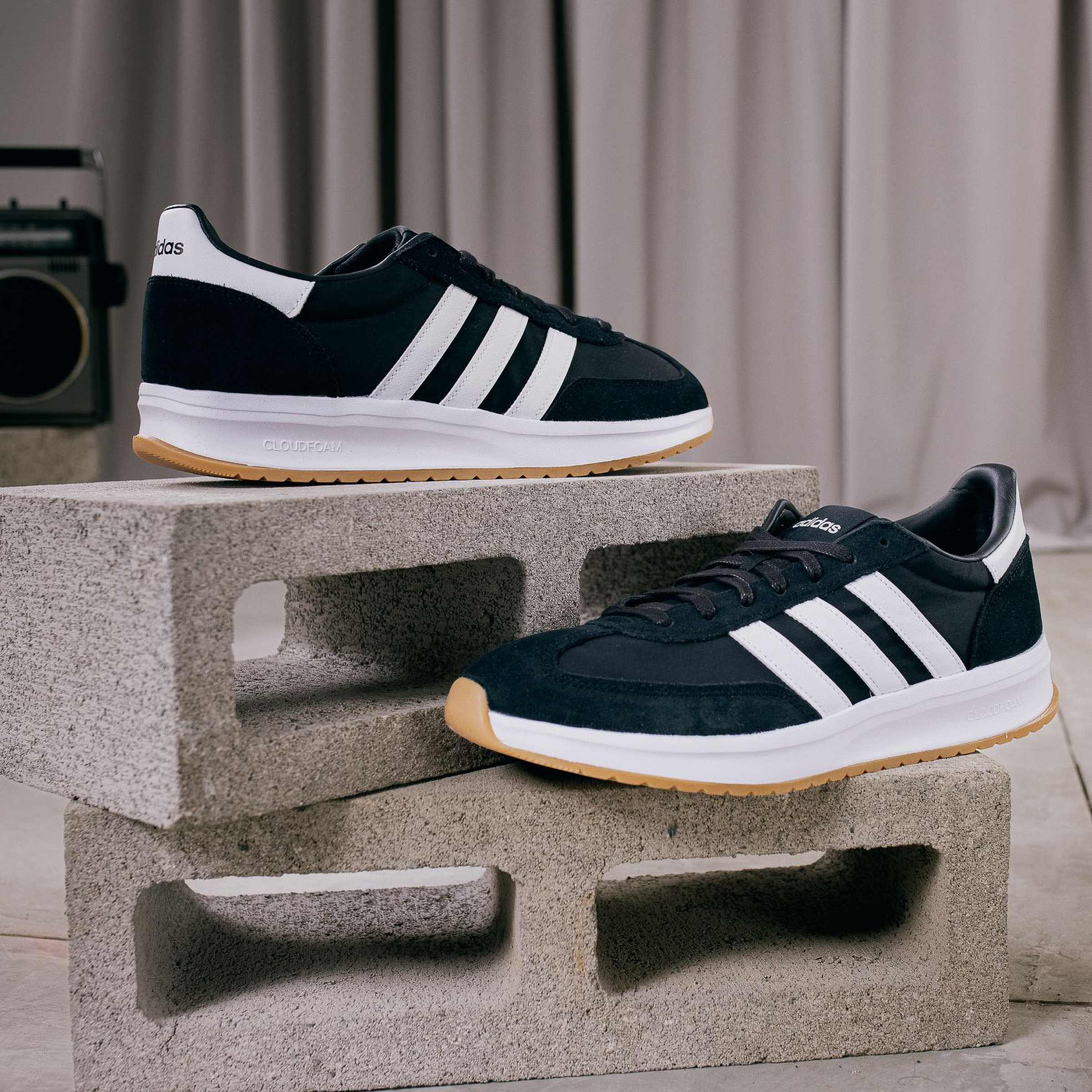 adidas Men's RUN 70s 2.0 Casual Shoes