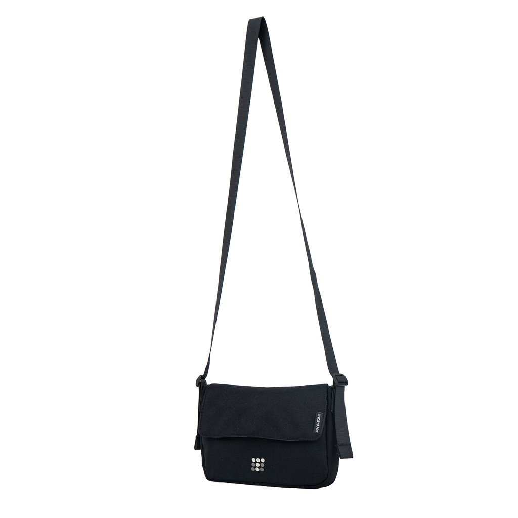 Toby's Pro Motion Sling Crossbody 2L